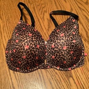 Victoria’s Secret 34DDD